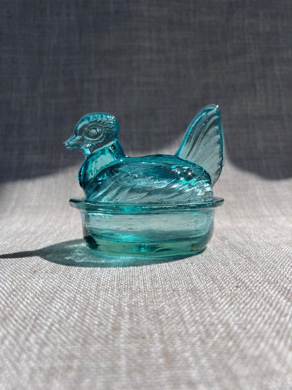 Nesting Hen Bowl & Lid - GLACIER BLUE | Hand Blown Glass - Colombia