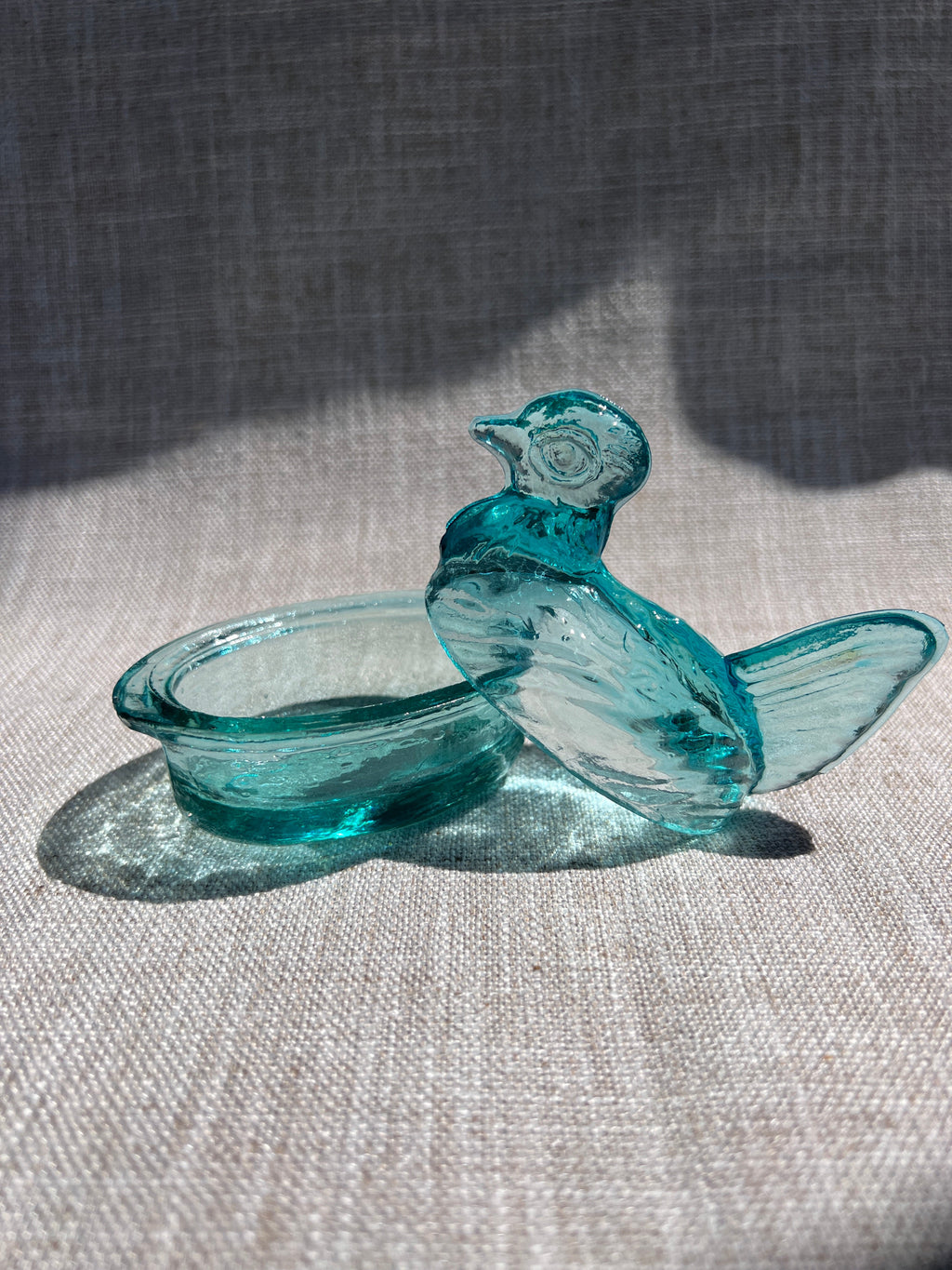 Nesting Hen Bowl & Lid - GLACIER BLUE | Hand Blown Glass - Colombia